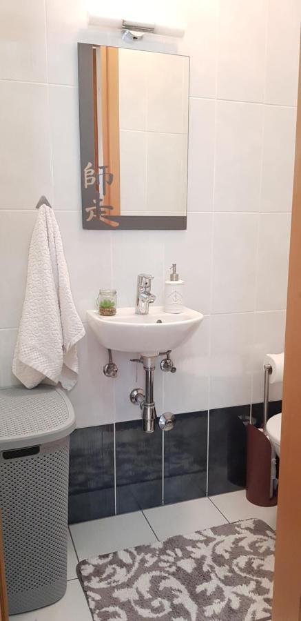 Apartment Arina *